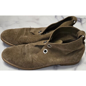 Isaac Mizrahi Boots Womens 9 Zoe Chukka Ankle Boot Olive Suede Lace Up Flat